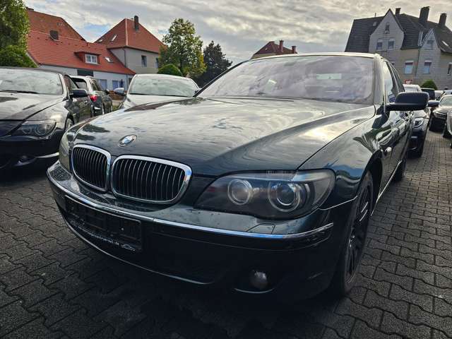 BMW 750