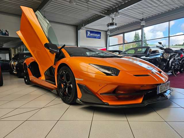 Lamborghini Aventador