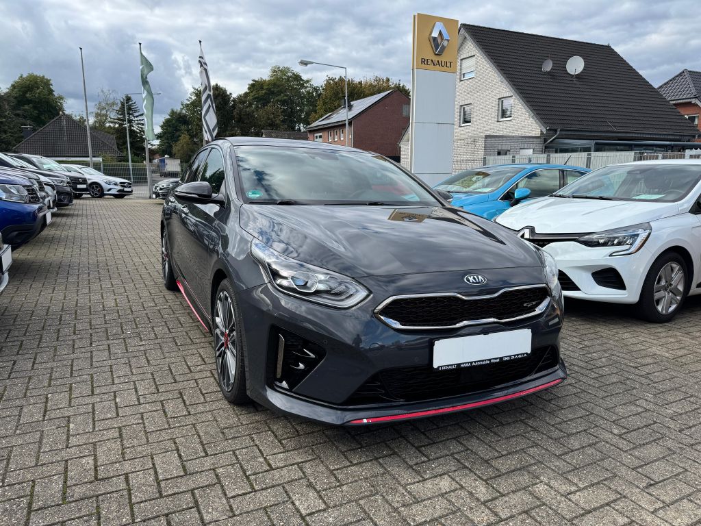 Kia ProCeed