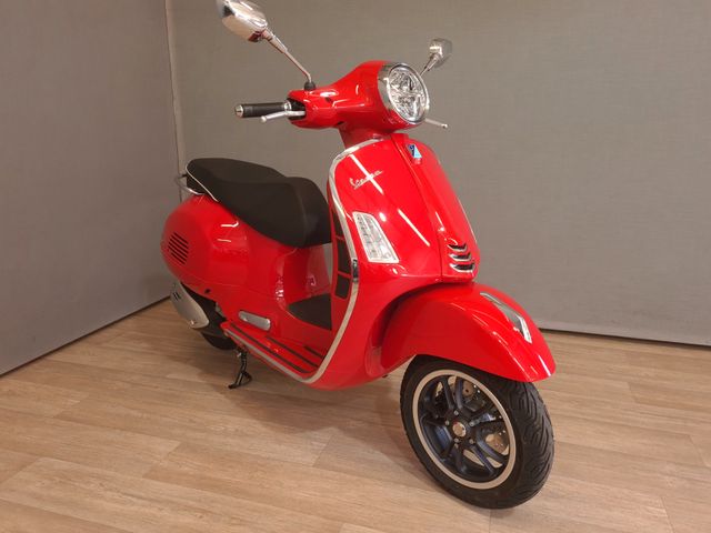 Vespa GTS 125 SUPER --- E5+Norm- TAGESZULASSUNG