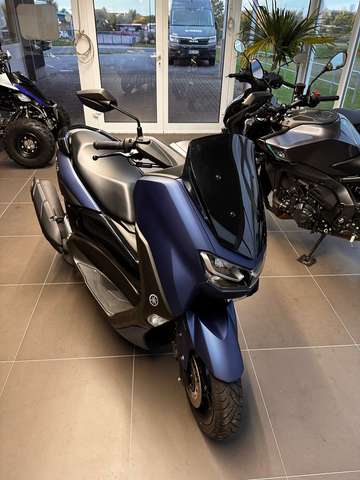 Yamaha NMAX 125 ABS, TCS, LED, USB