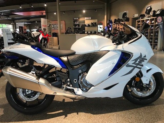 Suzuki GSX 1300 R * Hayabusa