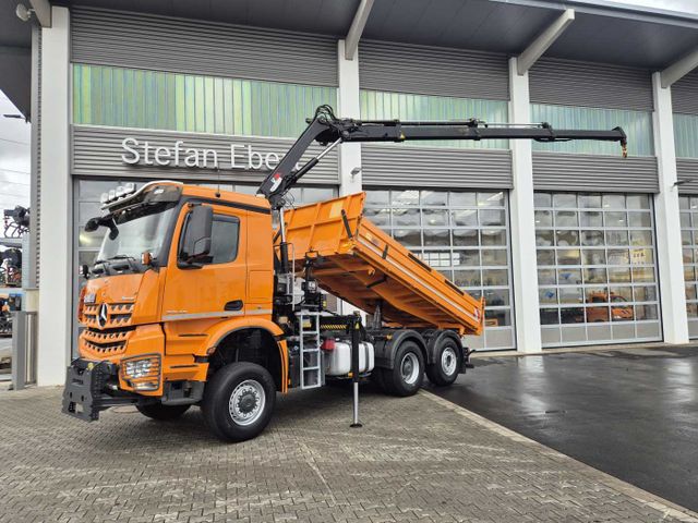 Mercedes-Benz Arocs 3043 6x4 Kran Hiab 111 ES-3 Winterdienst