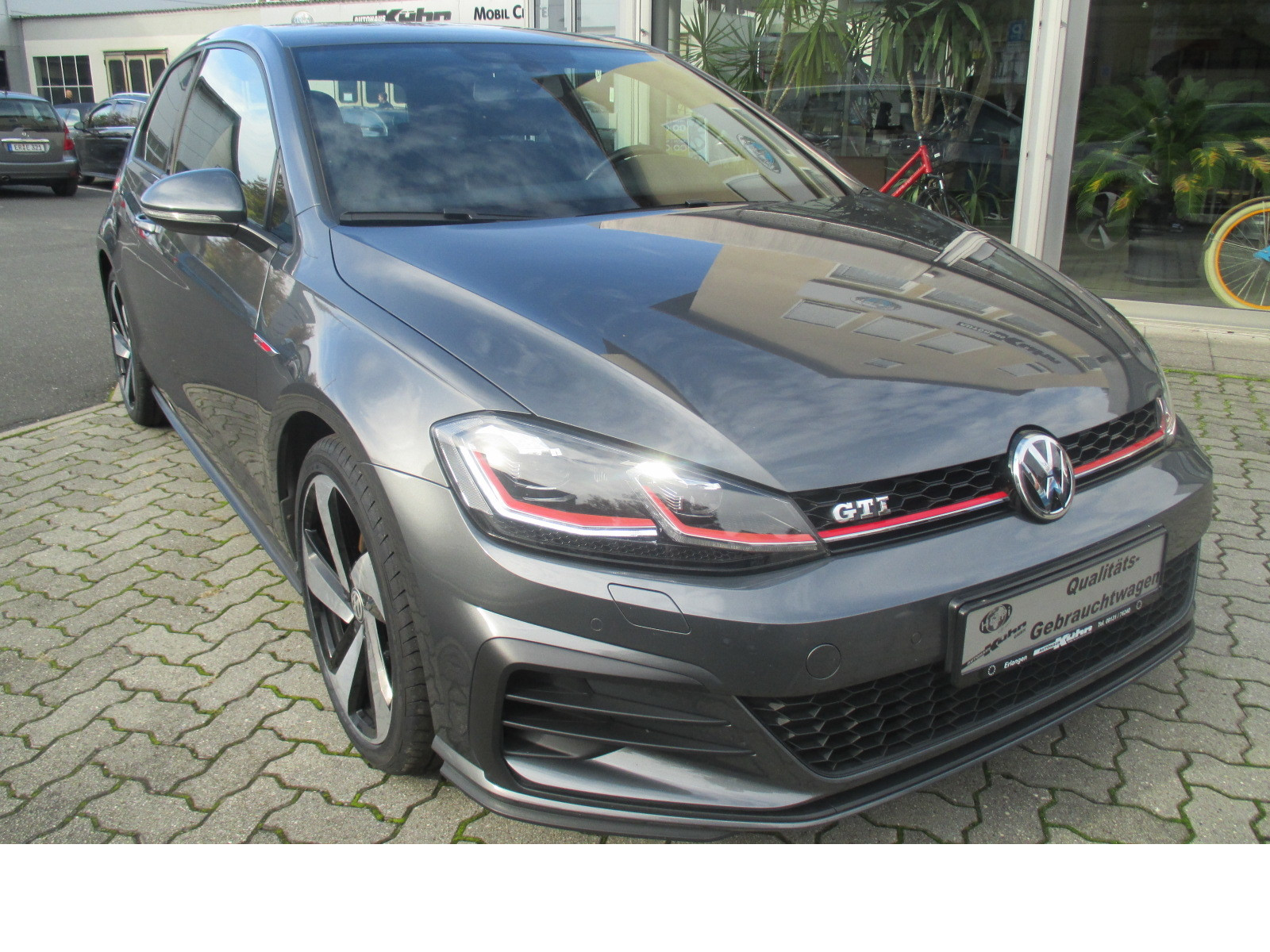 Volkswagen Golf GTI