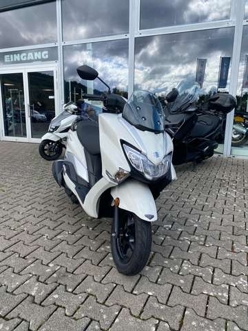 Suzuki Burgman 125 nur 147KM