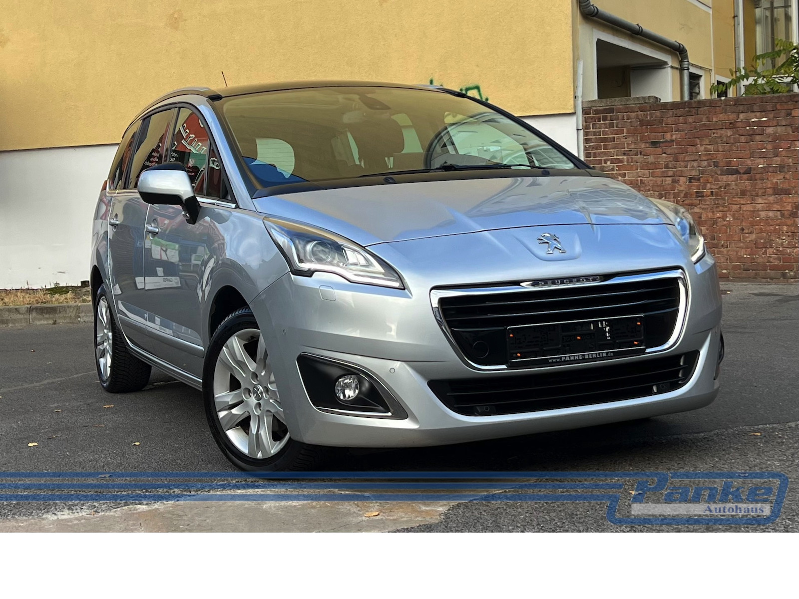 Peugeot 5008