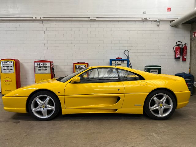 Ferrari F355