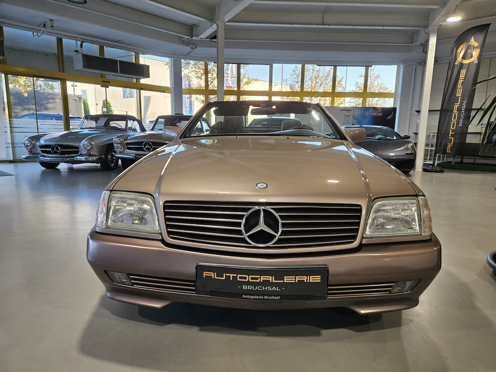 Mercedes-Benz SL 300