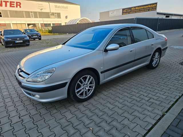 Peugeot 607