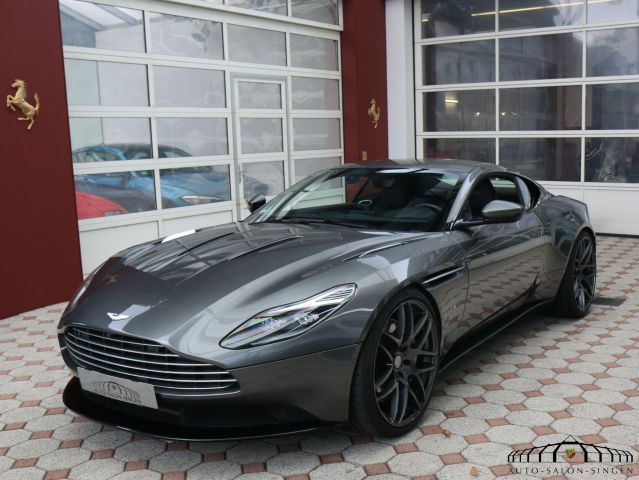 Aston Martin DB11