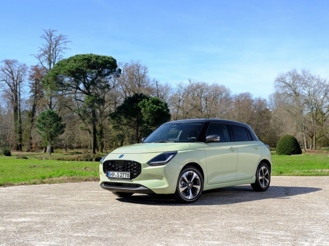 Suzuki Swift 1.2 CVT Hybrid Comfort+,AUTOMATIK,GSR,SITZHEIZ,TEMPO,LED,KEYLESS,DS,GSR uvm