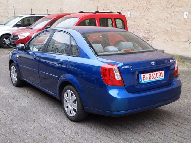 Daewoo Nubira