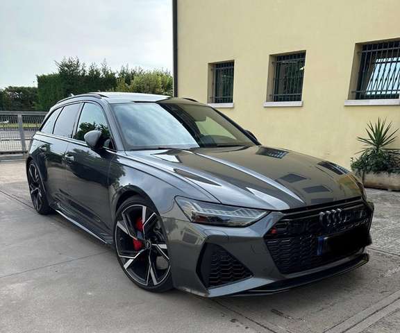 Audi RS6