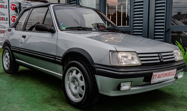 Peugeot 205