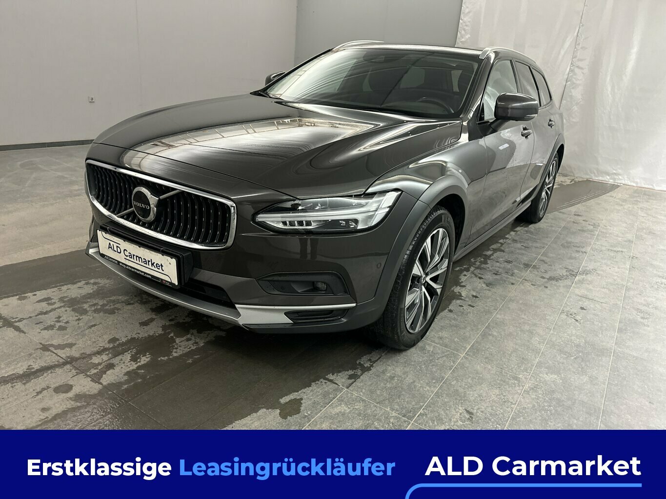 Volvo V90 Cross Country