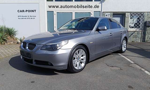 BMW 523