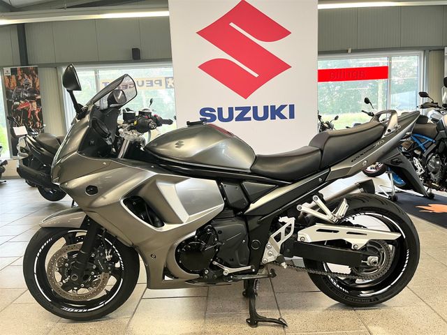 Suzuki GSX 1250 F GSX1250FA