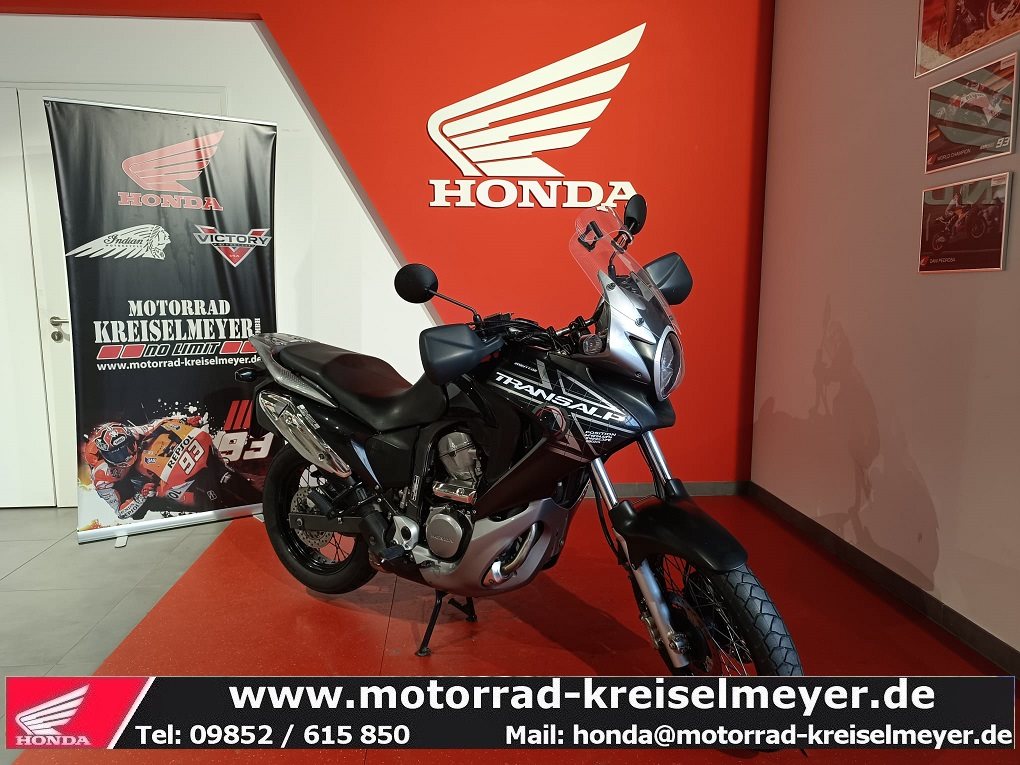 Honda XL 700V Transalp, Gepflegter Zustand mit ABS & Zubehör!