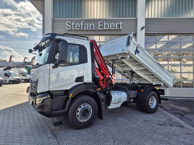 Iveco X-Way AD200X34 4x2 Kipper Kran Fassi F120 Funk