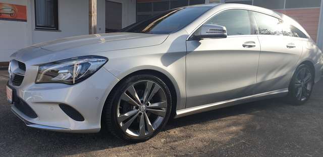 Mercedes-Benz CLA 180 Shooting Brake