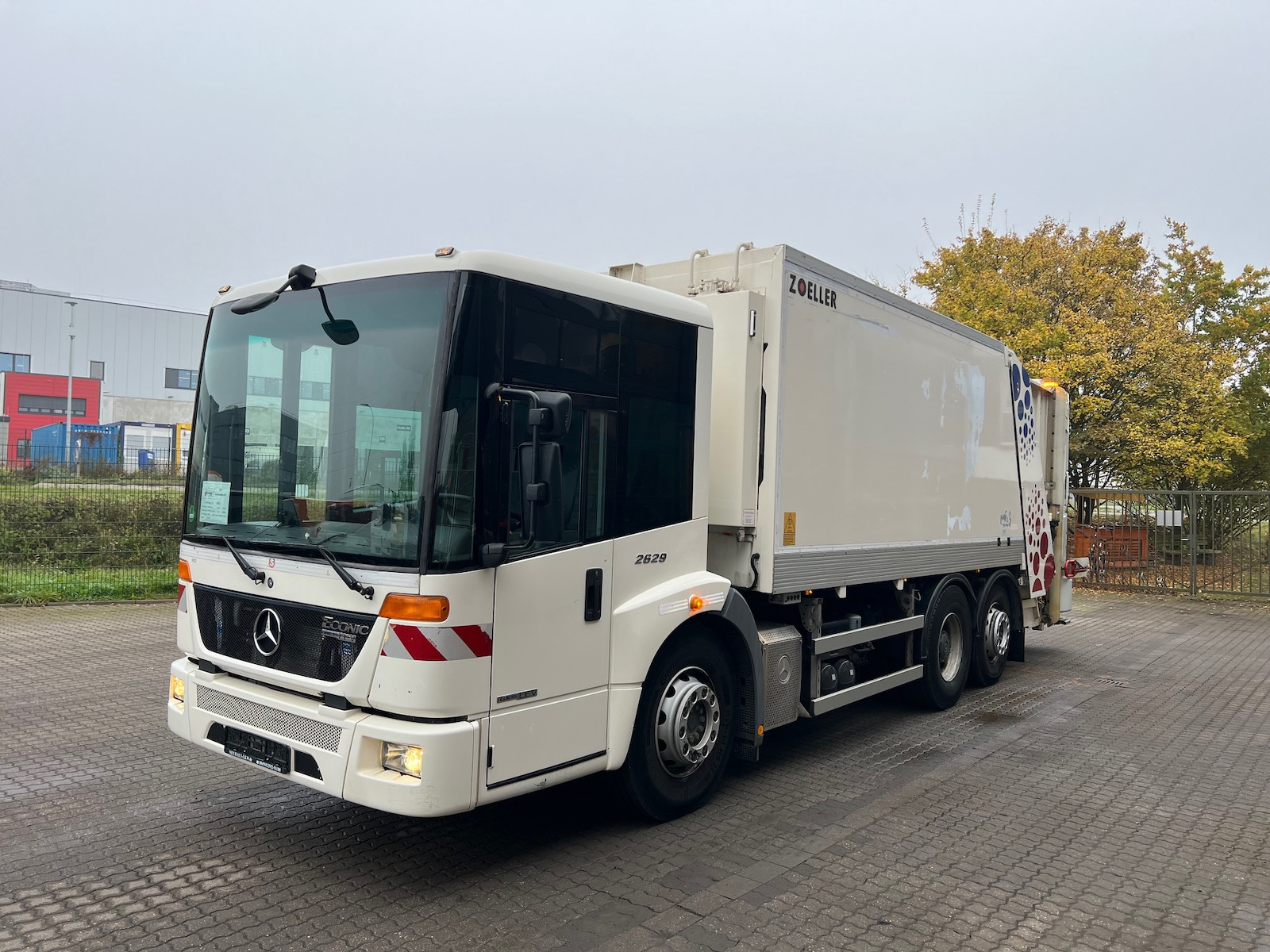 Mercedes-Benz 2629 6x2 Econic Zöller Medium XL