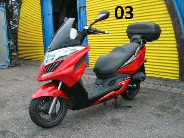 Kymco Grand Dink 50 2.Stk.)*80 Gebrauchte Roller*