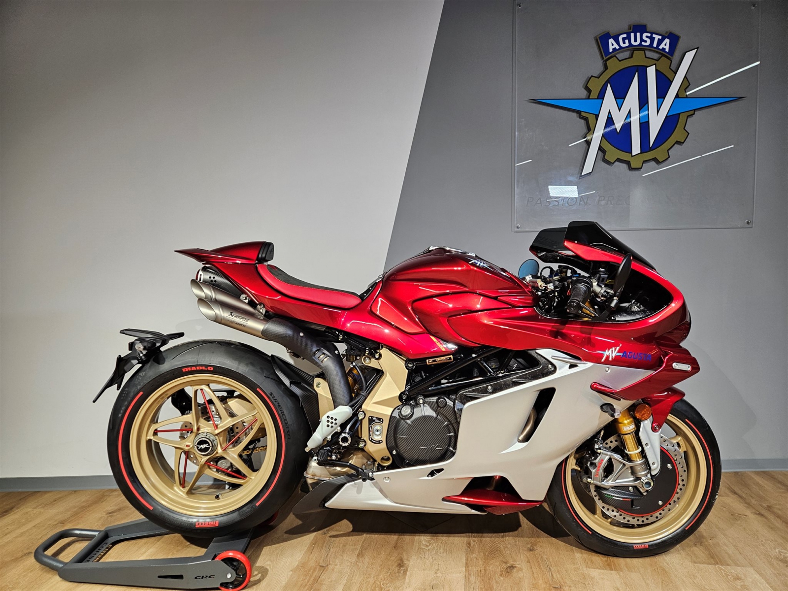 MV Agusta Superveloce 1000 Serie Oro, #19