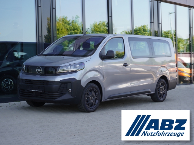 Opel Vivaro lang / 9-Sitzer / 180 PS Automatik