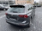 VW Tiguan Highline R-Line / AHK/ Navi/ Leder/Pano/