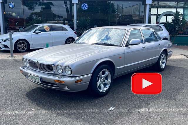 Jaguar XJ