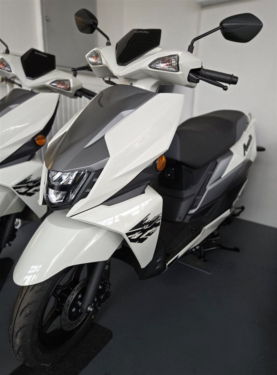 Suzuki Avenis 125, Sonderpreis Lagerfahrzeug