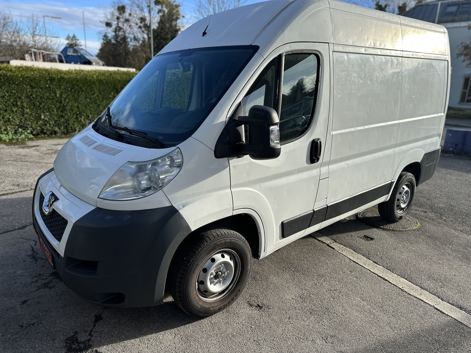 Peugeot Boxer HDi AHK Service neu L2H2