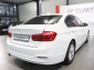 BMW 318dA Advantage WHITE / AUTOMATIK / LED / NAVI+