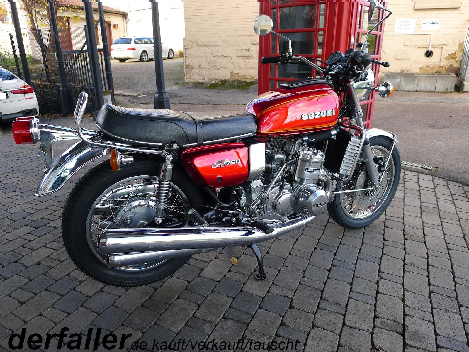 Suzuki 750 GT A Wasserbüffel mit einer 1A Restauration