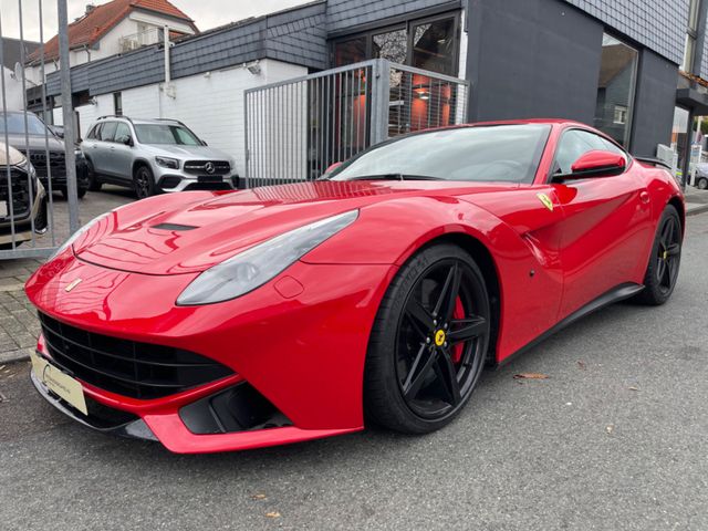 Ferrari F12