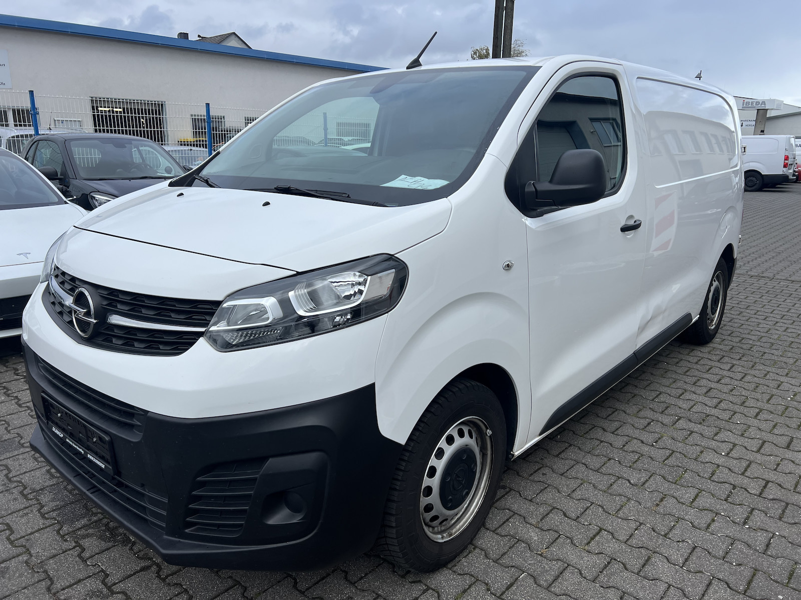 Opel Vivaro Edition M, L1H1, 1.5 Diesel, Euro 6, AHK