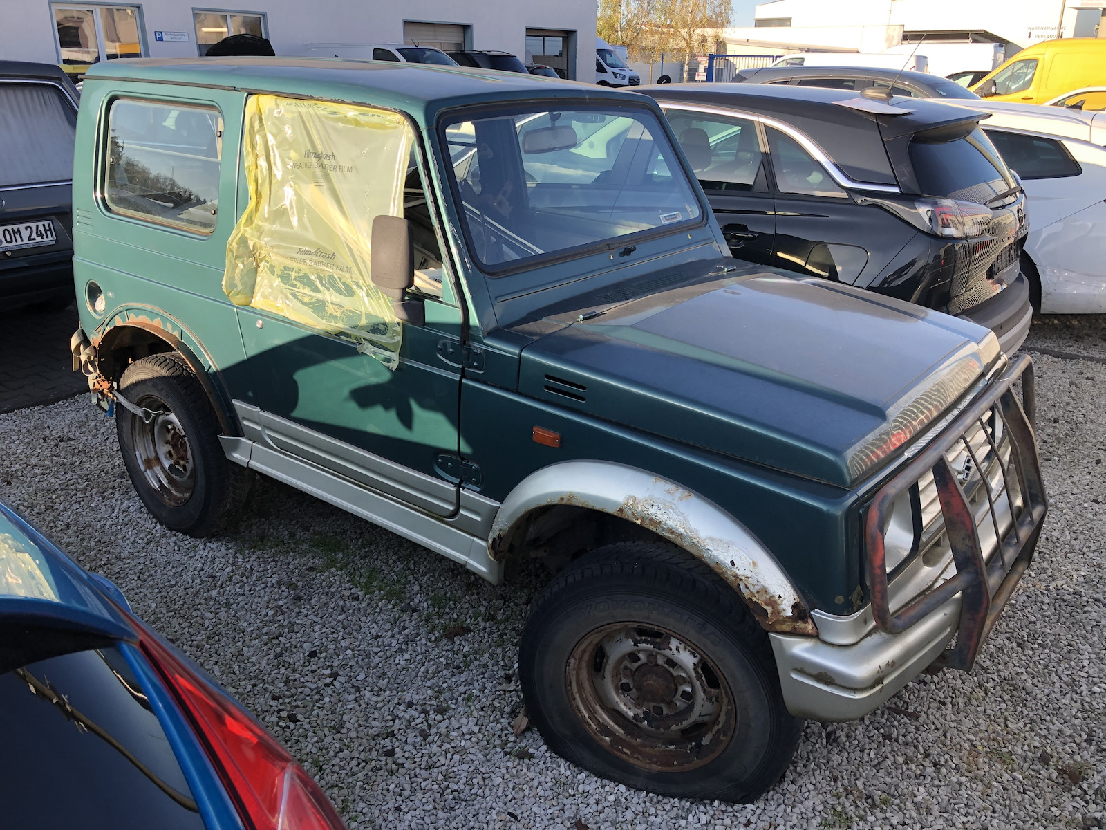 Suzuki SJ Samurai