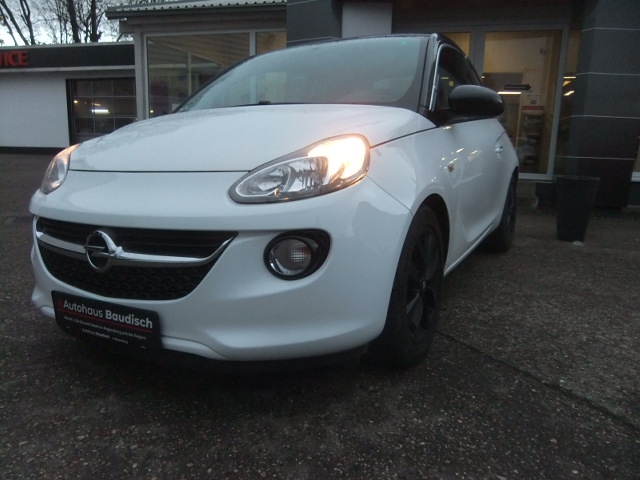 Opel Adam