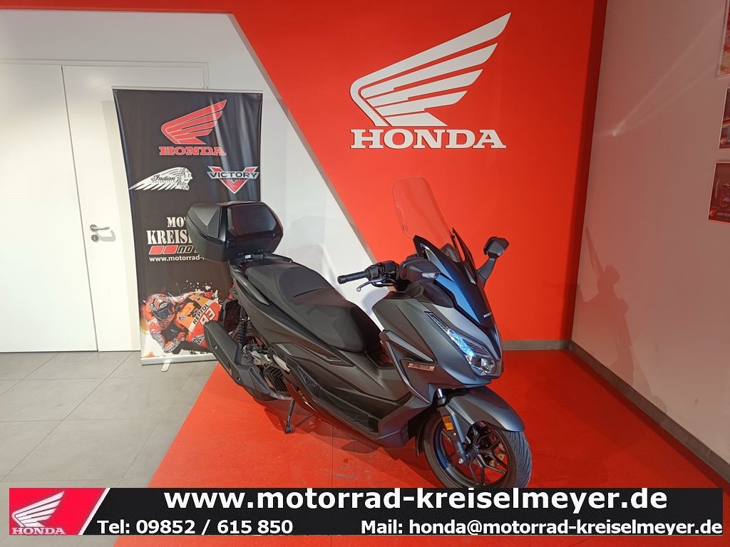 Honda Forza 125, Top gepflegter Zustand aus 1. Hand