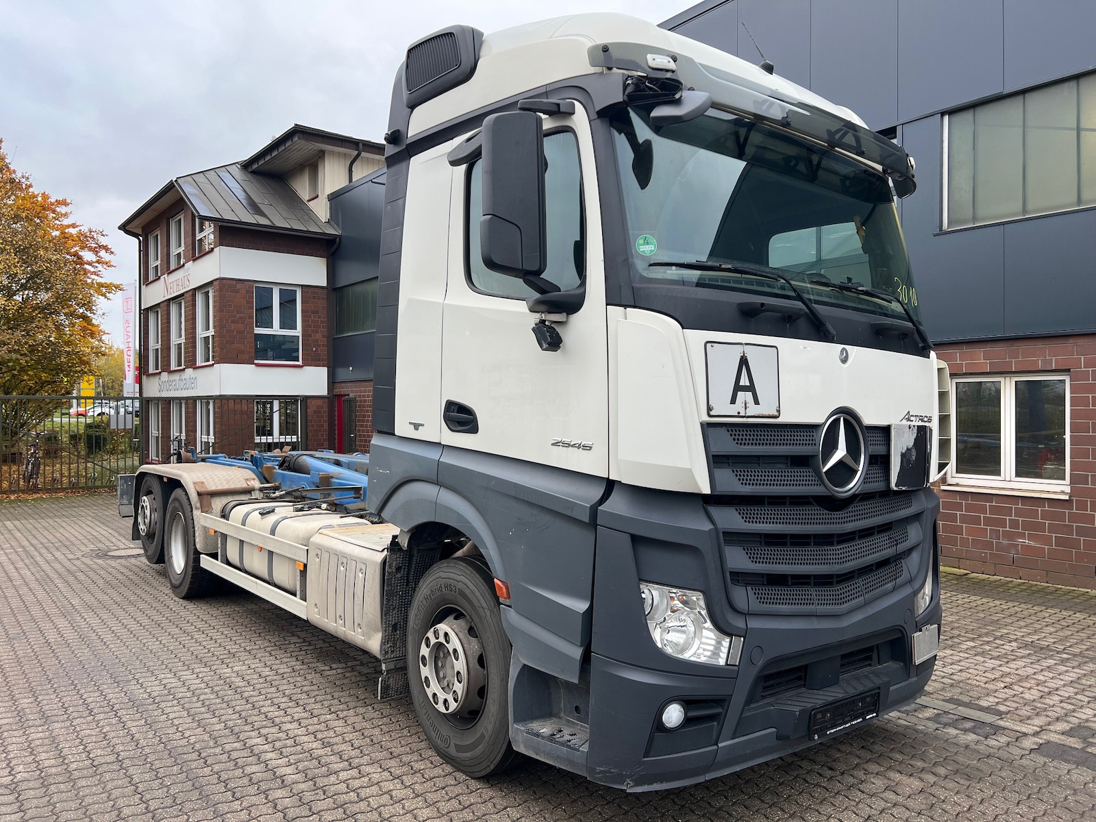 Mercedes-Benz 2545 6x2 Actros Meiller RK2070