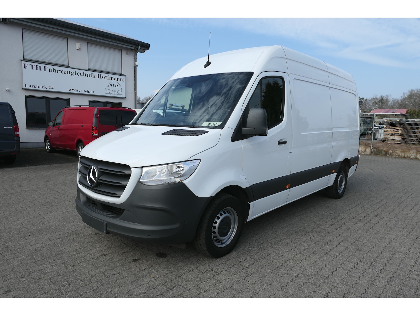 Mercedes-Benz Sprinter 317 CDI L2H2 Klima Navi 9G-Tronik CAM