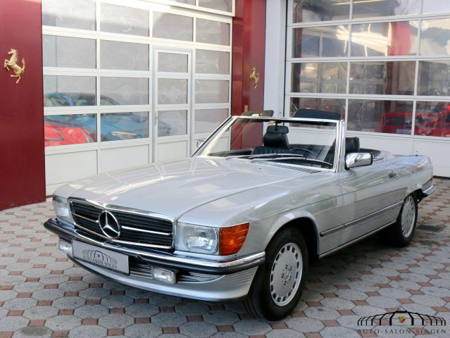 Mercedes-Benz 300