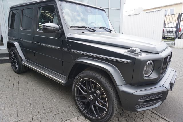 Mercedes-Benz G 400