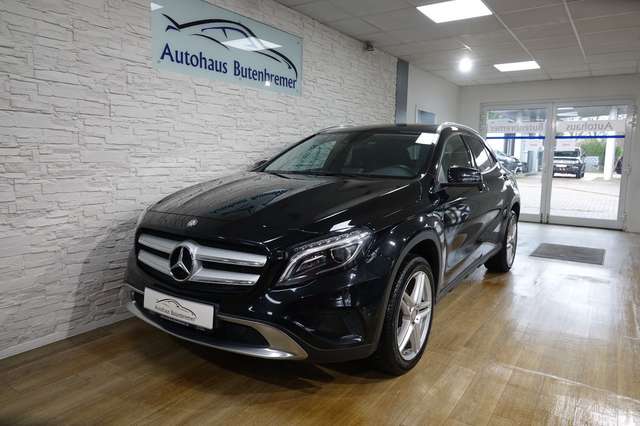 Mercedes-Benz GLA 220