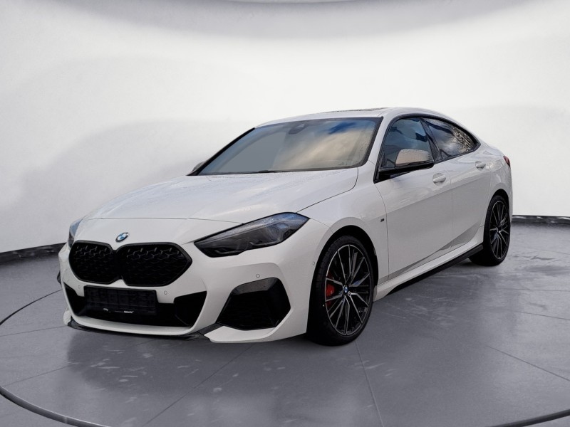 BMW M235i