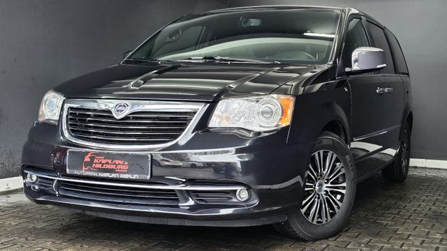 Lancia Voyager
