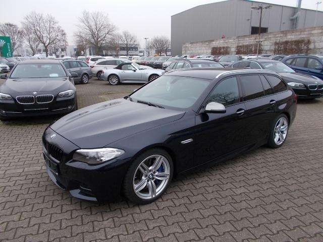 BMW M550