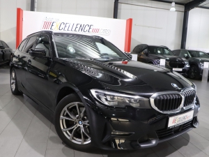 BMW 320d Touring SPORT LINE / PANORAMA / LED / TOP