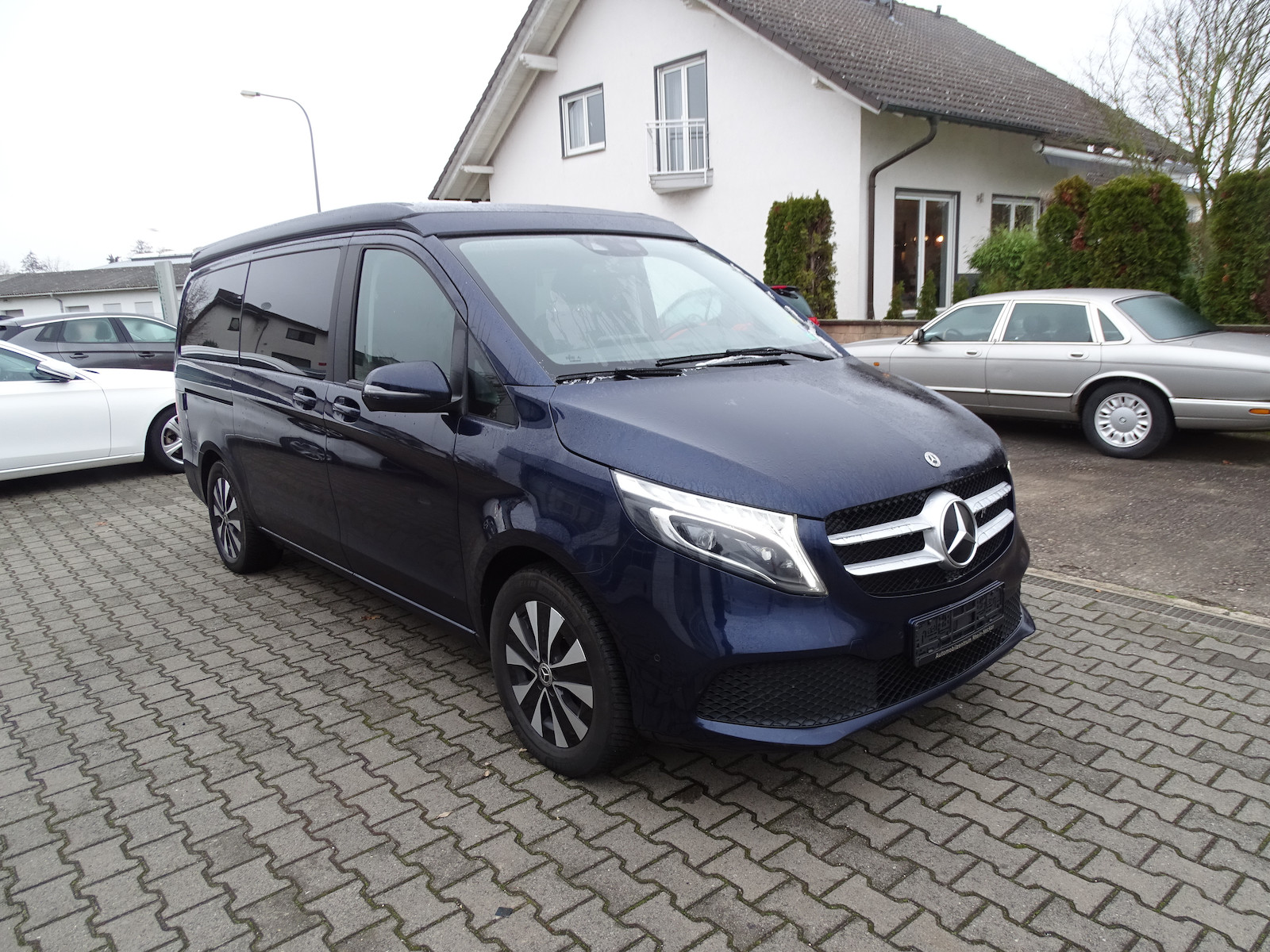 Mercedes-Benz Vito Marco Polo V 300d 4M HORIZON EDITION Leder, LED, Navigation, AHK, Rückfahrkamera