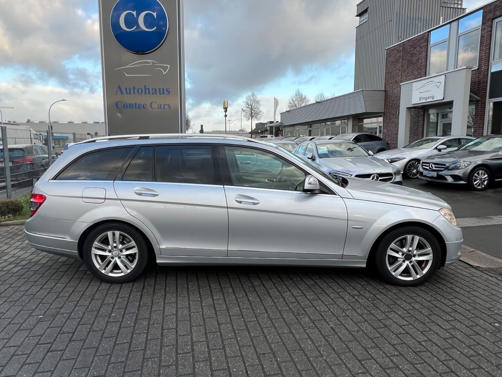 Mercedes-Benz C 220